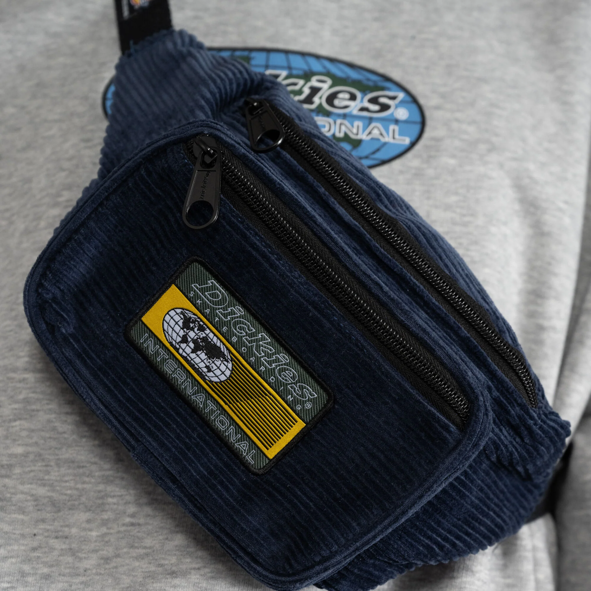 Dickies Jake Hayes Corduroy Fanny Pack - Ink Navy - Image 2