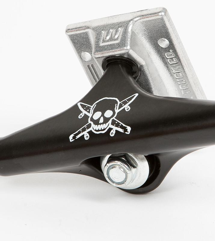 Royal Street Pirate Trucks 5.5" - Black/Silver (Pair) - Image 2