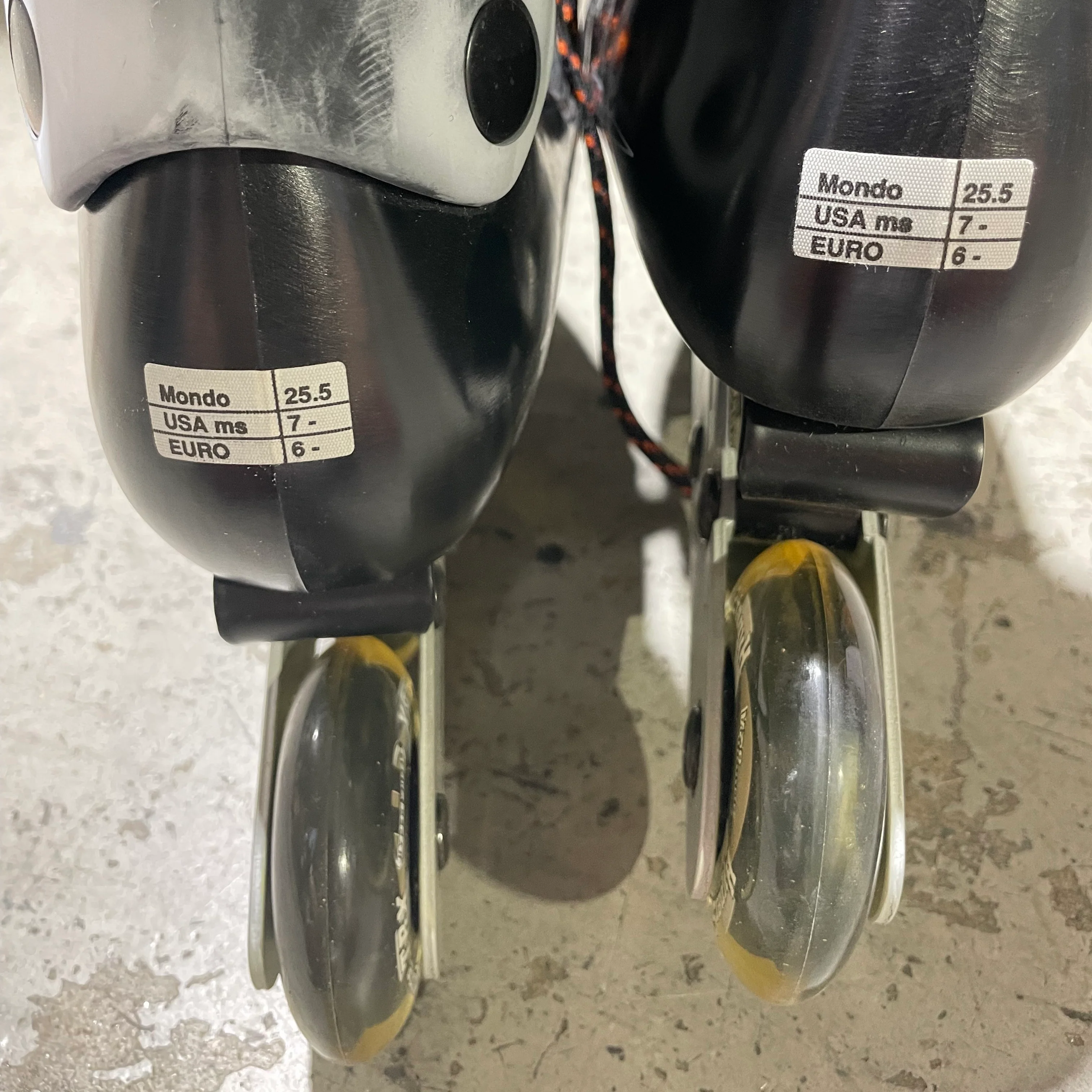 Spin Traxion Trainer Inline Skate - Black [Size 7] - Image 3